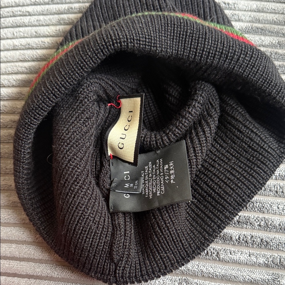 Gucci Black Knit Hat with Red and Green Stripes